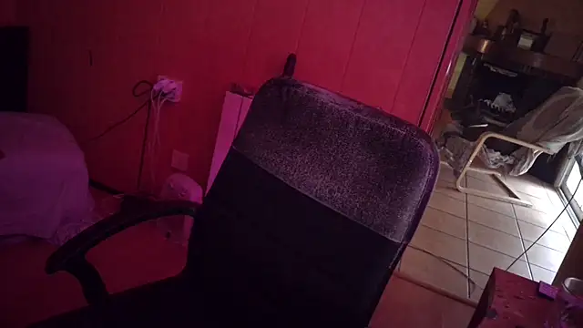 Snapshot of Lia_Y_PatrickX chatting on 15, 2, 2025 Lia Y PatrickX online show from 15, 2, 2025