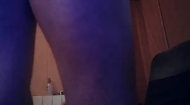 Snapshot of Lia_Y_PatrickX chatting on 27, 2, 2025 Lia Y PatrickX online show from 27, 2, 2025