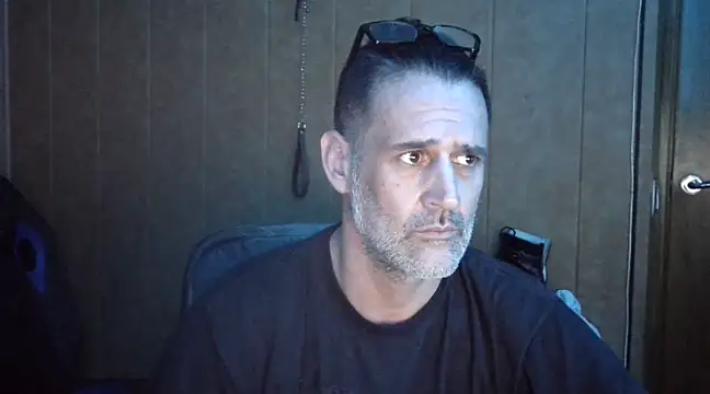 Snapshot of Lia_Y_PatrickX chatting on 7, 3, 2025 Lia Y PatrickX online show from 7, 3, 2025