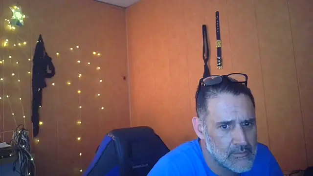 Snapshot of Lia_Y_PatrickX chatting on 13, 3, 2025 Lia Y PatrickX online show from 13, 3, 2025