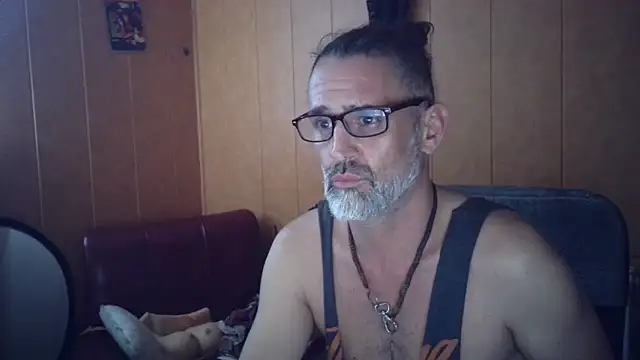 Snapshot of Lia_Y_PatrickX chatting on 27, 9, 2025 Lia Y PatrickX online show from 27, 9, 2025