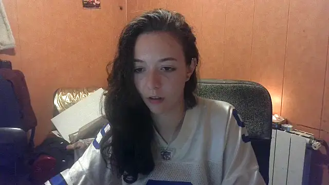 Snapshot of Lia_Y_PatrickX chatting on 15, 11, 2025 Lia Y PatrickX online show from 15, 11, 2025