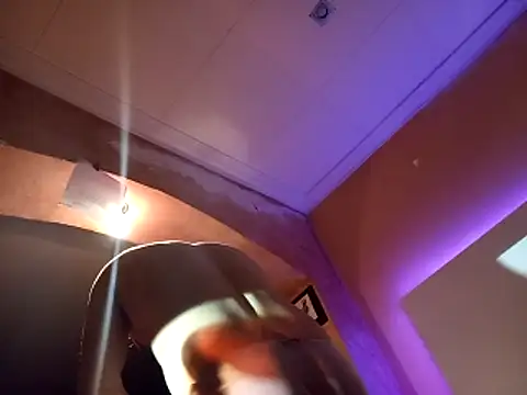 Snapshot of Lia_Y_PatrickX chatting on 7, 3, 2026 Lia Y PatrickX online show from 7, 3, 2026