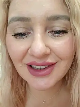 LadyLolyPop  online show from 23, 10, 2025