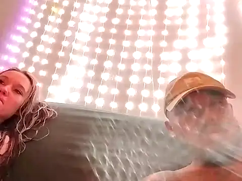 KissMysAssXoXo online show from 2, 1, 2025