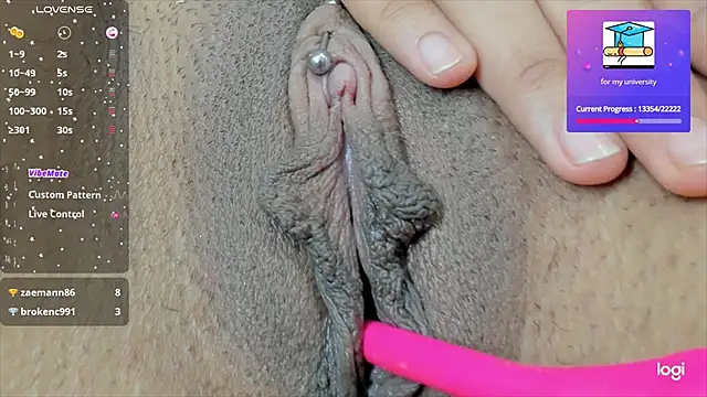 Snapshot of charlotte01__ chatting on 14, 3, 2025 charlotte01   online show from 14, 3, 2025