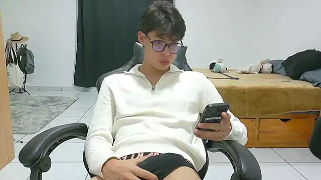 Jacotnk online show from 5, 10, 2025