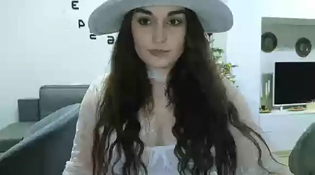 Snapshot of me_lissa_sun13 chatting on 25, 12, 2024 me lissa sun13 online show from 25, 12, 2024