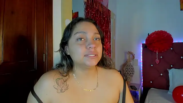 Snapshot of Abril_Gomez06 chatting on 14, 2, 2026 Abril Gomez06 online show from 14, 2, 2026