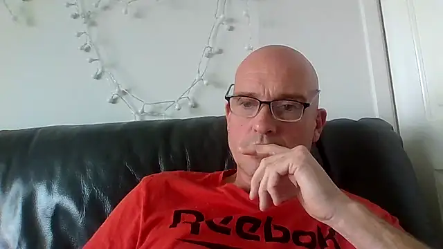 mrtickle0025 online show from 6, 10, 2025