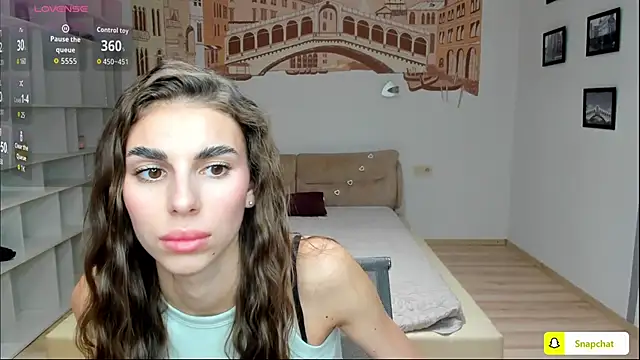 EmmyGreans online show from 9, 10, 2025