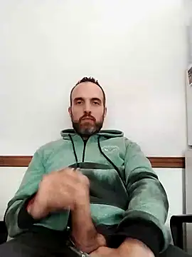 leon3875 online show from 5, 12, 2024