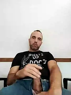 leon3875 online show from 9, 1, 2025