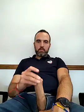 leon3875 online show from 6, 2, 2025