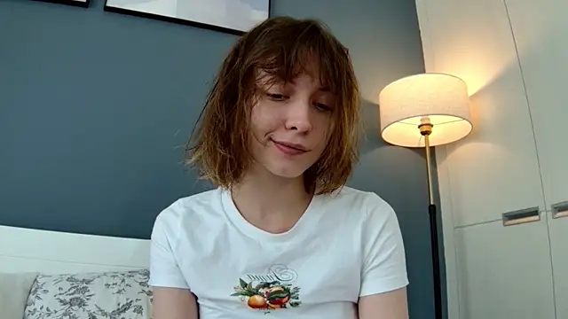 Snapshot of sun_place chatting on 2, 2, 2025 sun place online show from 2, 2, 2025
