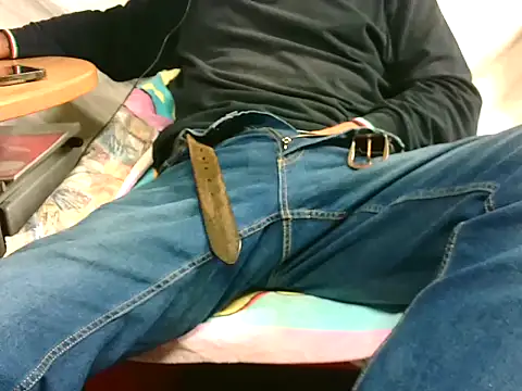 Giulio35 Pika online show from 15, 10, 2025