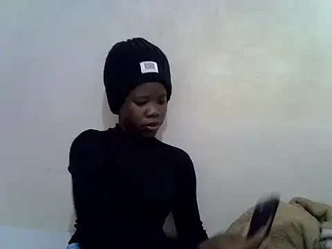 Snapshot of hey_its_andreana chatting on 9, 3, 2026 hey its andreana online show from 9, 3, 2026