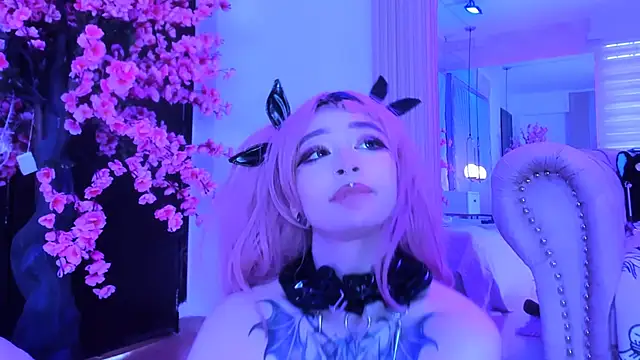 Snapshot of zephirahabney chatting on 2, 2, 2025 zephirahabney online show from 2, 2, 2025