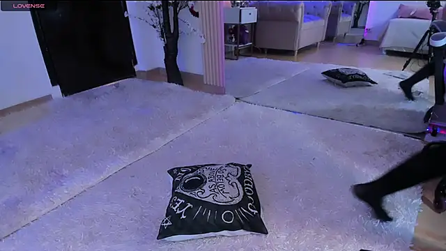 Snapshot of zephirahabney chatting on 8, 3, 2025 zephirahabney online show from 8, 3, 2025