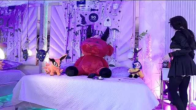 Snapshot of zephirahabney chatting on 14, 11, 2025 zephirahabney online show from 14, 11, 2025