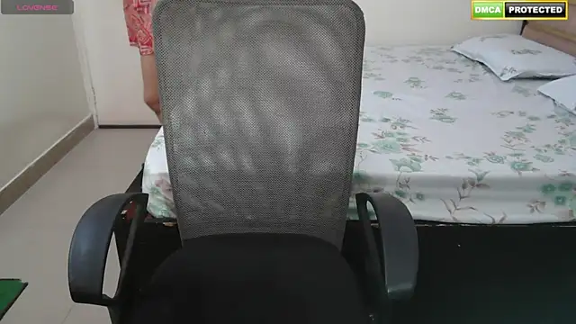 Annu-Darling online show from 15, 1, 2025