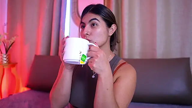 ShelleyMorell online show from 2, 10, 2025