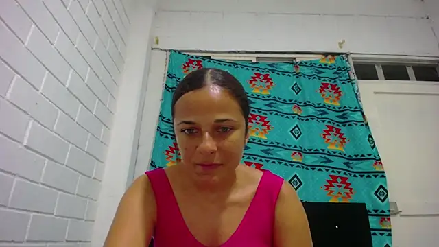 Snapshot of GiveLove1 chatting on 21, 2, 2025 GiveLove1 online show from 21, 2, 2025