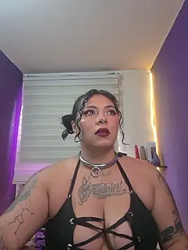 Alexa Slavehot777 online show from 24, 11, 2025