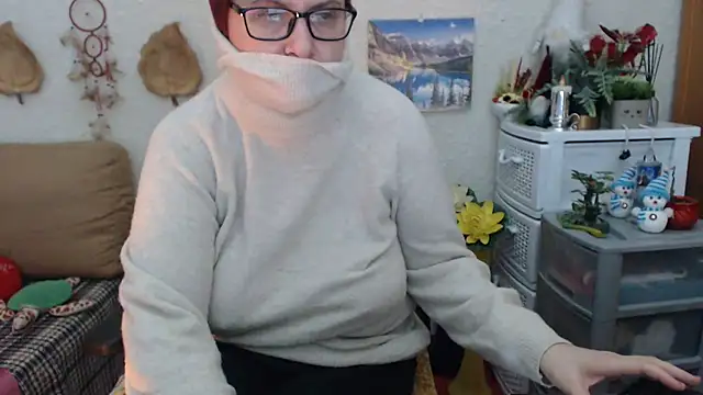 PlayfullMature online show from 14, 2, 2025