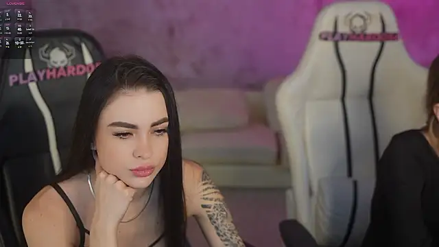 Tina Breeze online show from 12, 2, 2026