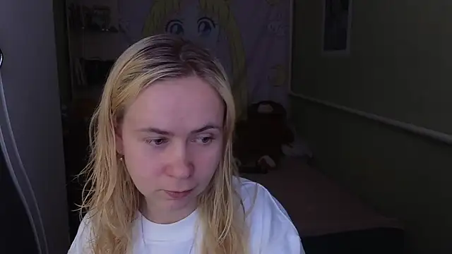 Riley Roo online show from 25, 3, 2026