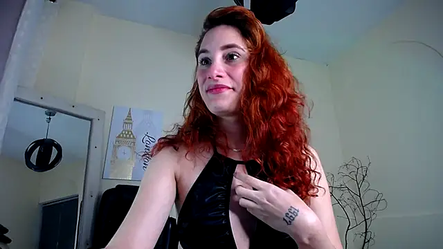 IsaBaileys  online show from 11, 3, 2025
