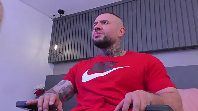 Snapshot of BruceDallas chatting on 1, 12, 2024 BruceDallas online show from 1, 12, 2024