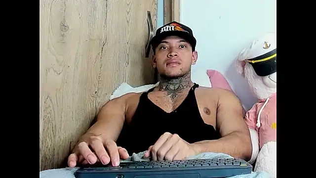 Snapshot of Stiven_collins chatting on 27, 10, 2025 Stiven collins online show from 27, 10, 2025