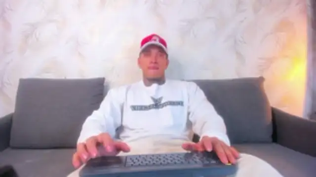 Stiven collins online show from 5, 2, 2026