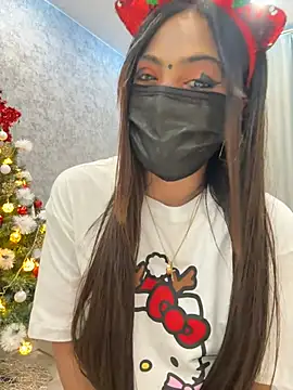 Snapshot of Monalisadon018 chatting on 25, 12, 2024 Monalisadon018 online show from 25, 12, 2024