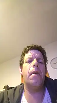 Knuffelstaaf123 online show from 16, 12, 2025