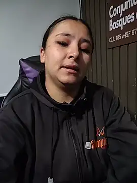 Snapshot of Cute_Penelope chatting on 21, 2, 2026 Cute Penelope online show from 21, 2, 2026