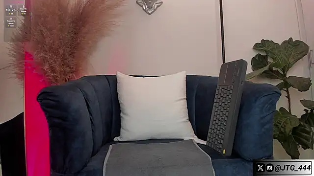 Snapshot of JeycobxBraand chatting on 22, 10, 2025 JeycobxBraand online show from 22, 10, 2025