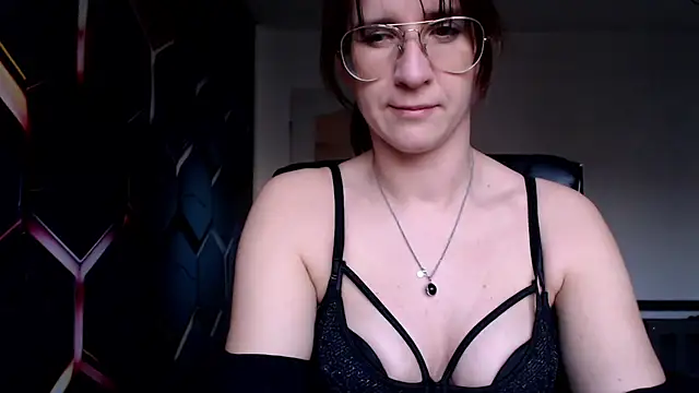 Snapshot of KayaRose chatting on 5, 3, 2025 KayaRose online show from 5, 3, 2025