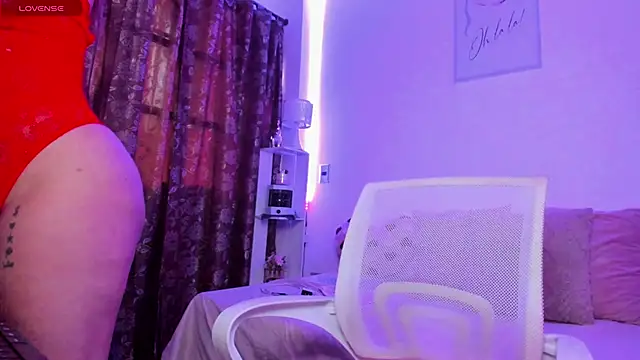 isabela-duran online show from 28, 2, 2025