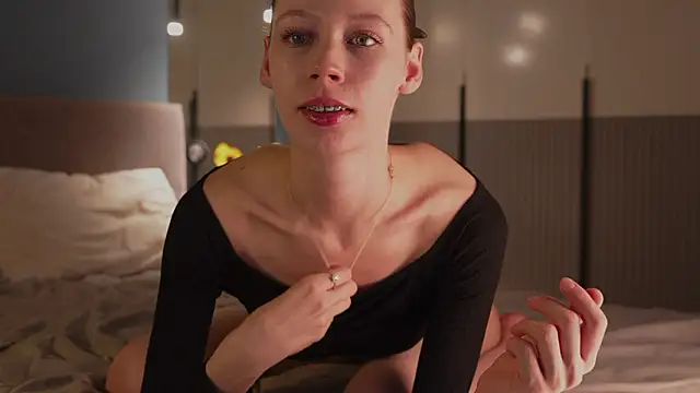 poisonn girlll online show from 13, 3, 2026