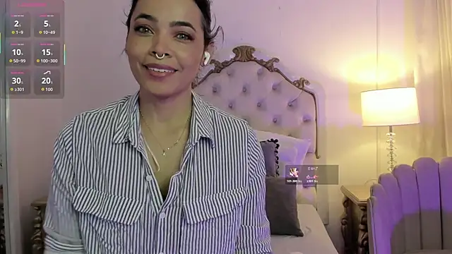 Snapshot of lexa_25_ chatting on 23, 10, 2025 lexa 25 online show from 23, 10, 2025