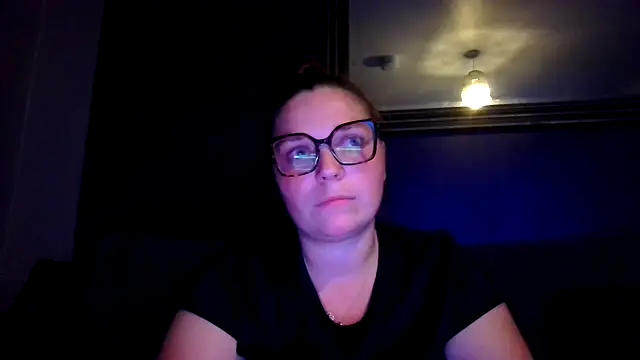 sweetiesophiaUK online show from 1, 10, 2025