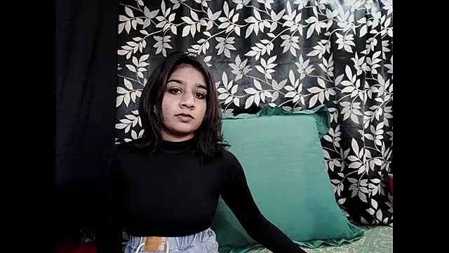 Snapshot of cherryblossum143 chatting on 3, 11, 2025 cherryblossum143 online show from 3, 11, 2025