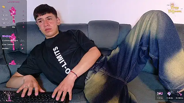 Snapshot of Mr_daren_ chatting on 27, 10, 2025 Mr daren online show from 27, 10, 2025