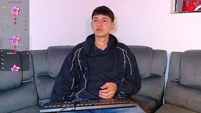 Snapshot of Mr_daren_ chatting on 10, 11, 2025 Mr daren online show from 10, 11, 2025