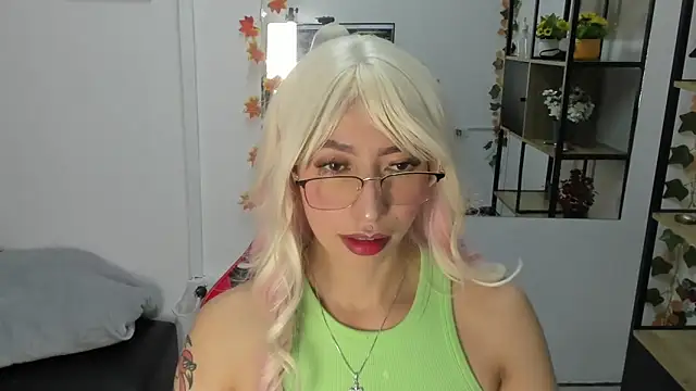 LilithCooperr  online show from 22, 11, 2025