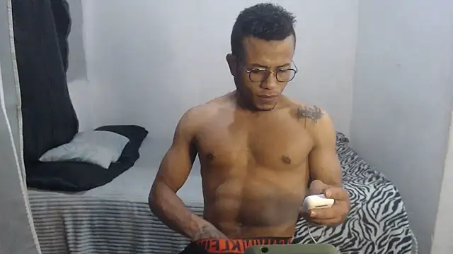 grandominantex1 online show from 18, 1, 2026