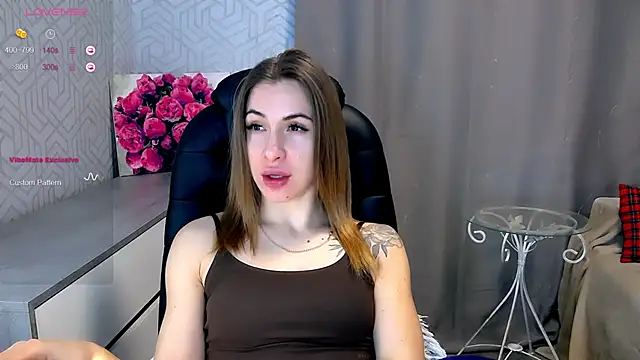 Naughty  Megan online show from 18, 2, 2025